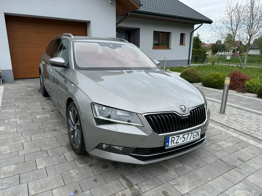 Zdjęcie: 2018 Skoda Superb