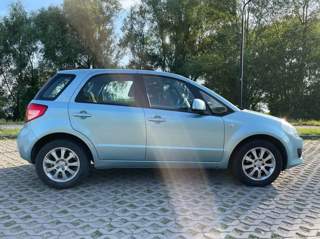 Zdjęcie: 2006 Suzuki SX4