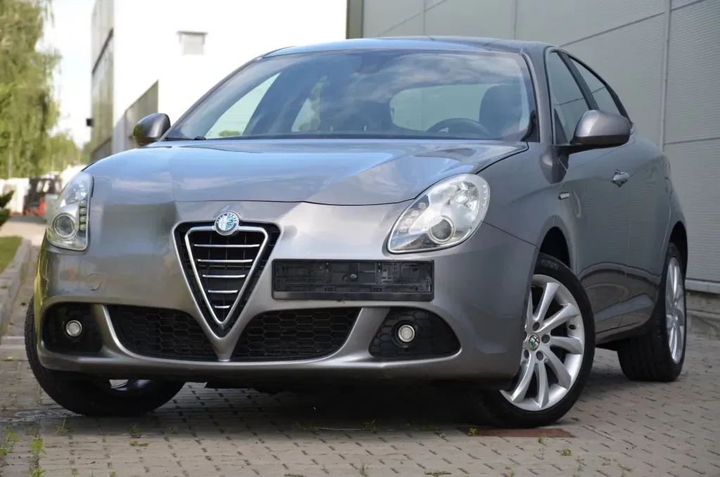 Zdjęcie: 2012 Alfa Romeo Giulietta