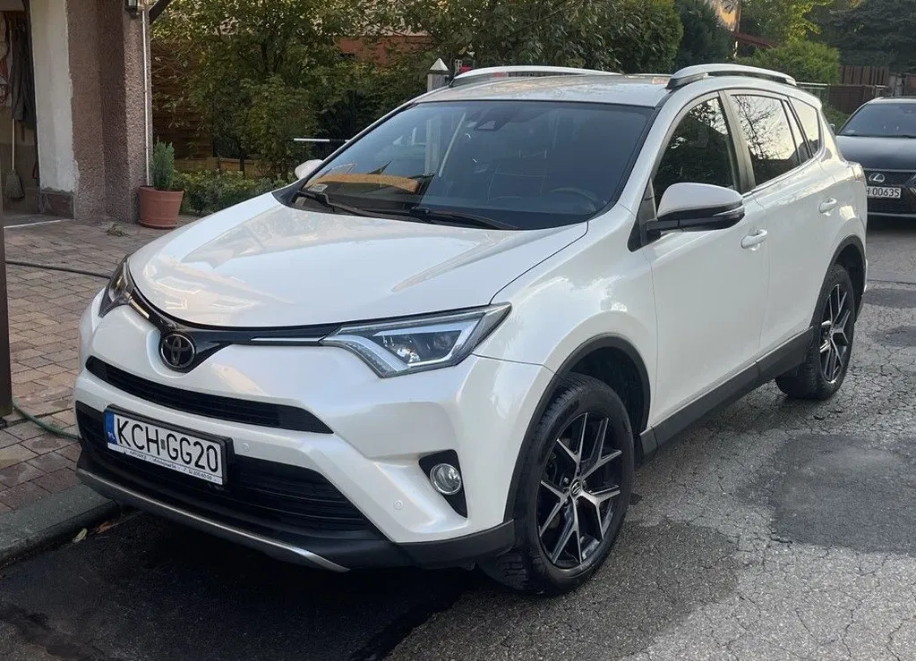 Zdjęcie: 2016 Toyota RAV-4