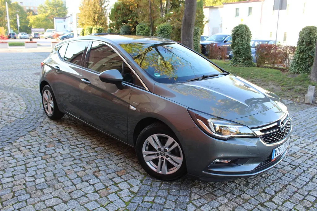 Zdjęcie: 2017 Opel Astra