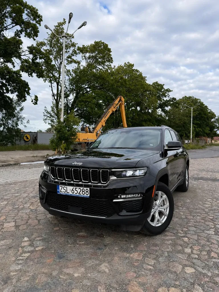 Zdjęcie: 2023 Jeep Grand Cherokee