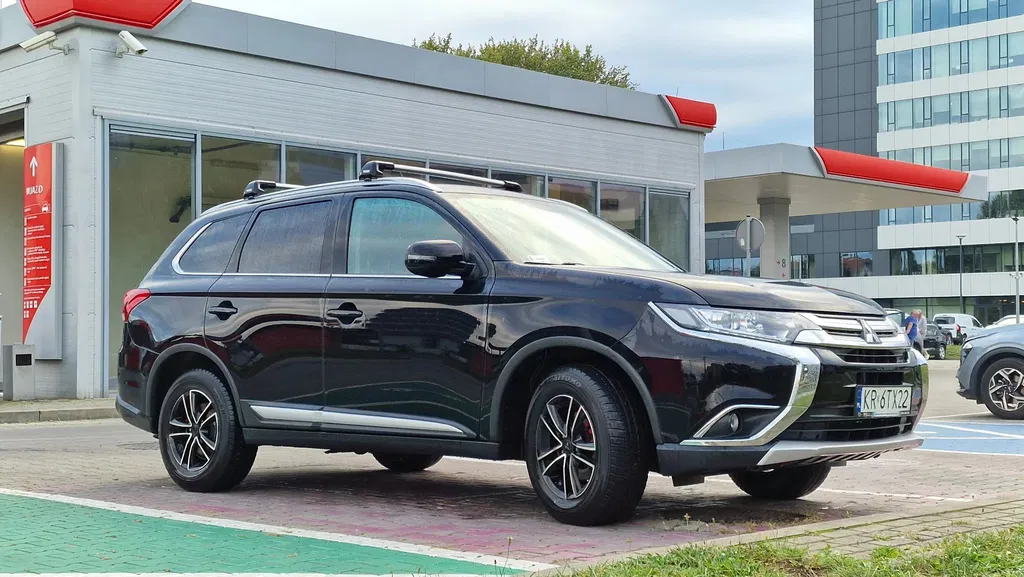 Zdjęcie: 2017 Mitsubishi Outlander