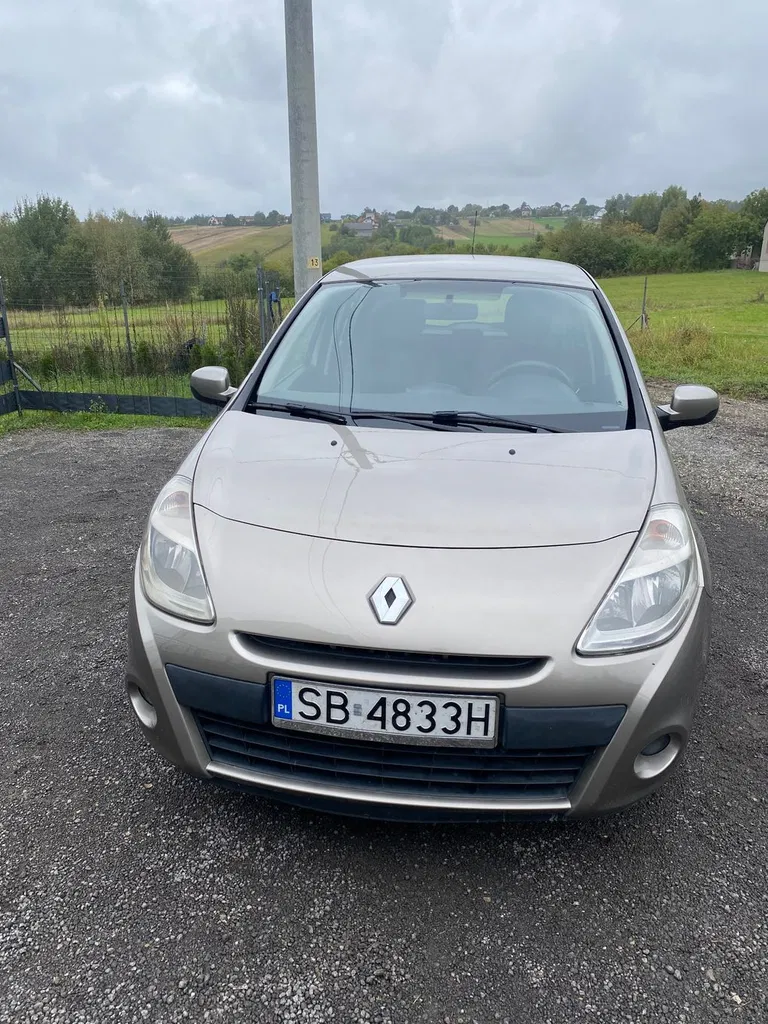 Zdjęcie: 2011 Renault Clio