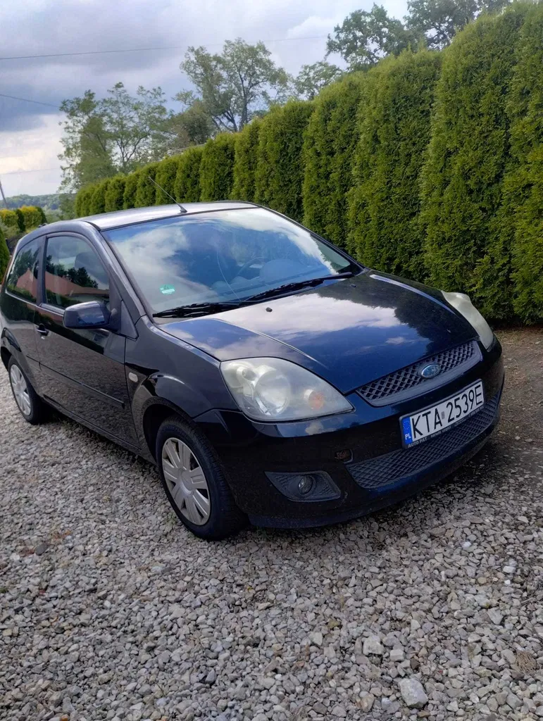 Zdjęcie: 2008 Ford Fiesta