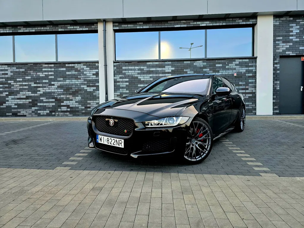 Zdjęcie: 2018 Jaguar XE