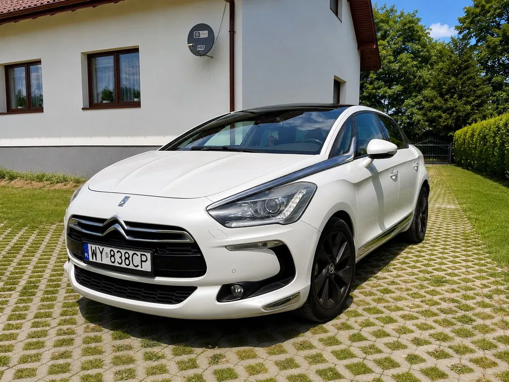 Zdjęcie: 2012 Citroen DS5