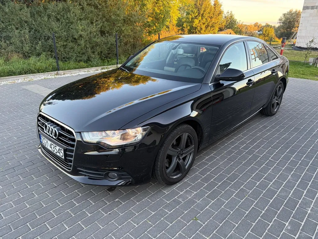 Zdjęcie: 2012 Audi A6 Limousine
