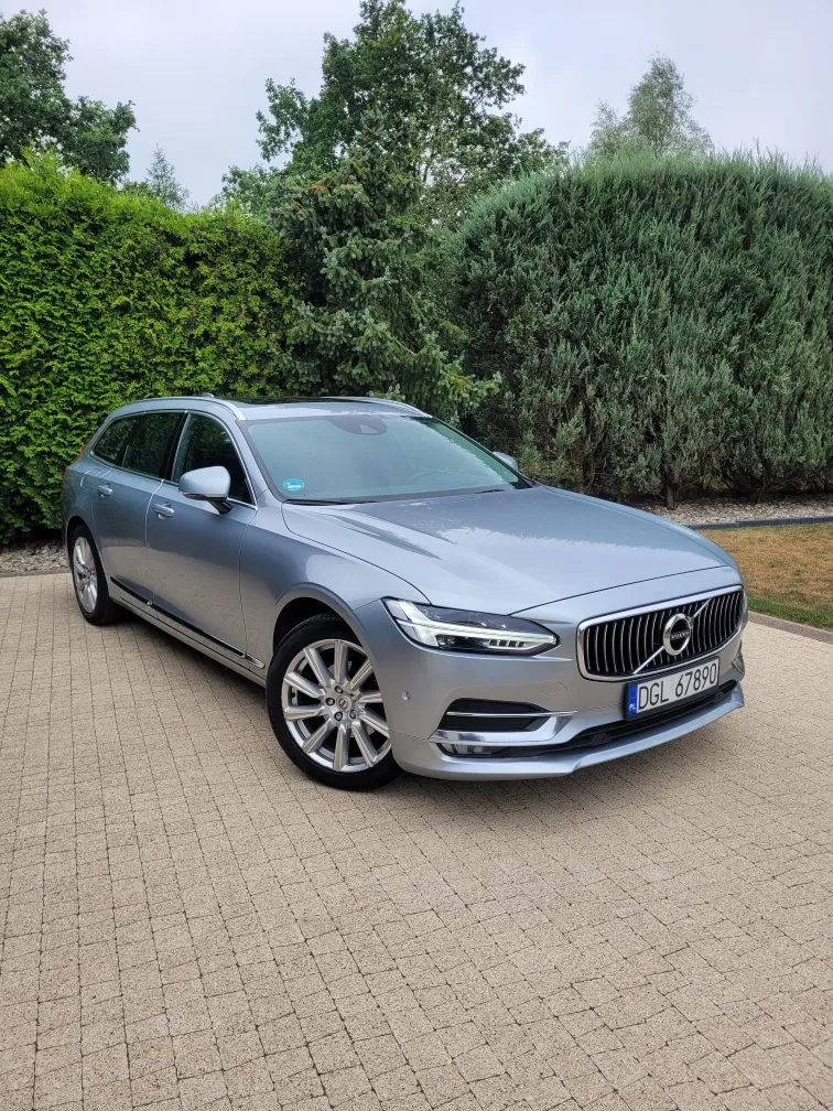 Zdjęcie: 2017 Volvo V90