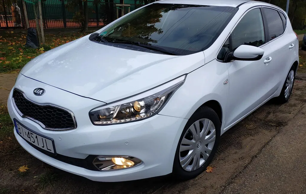 Zdjęcie: 2014 Kia Cee'd
