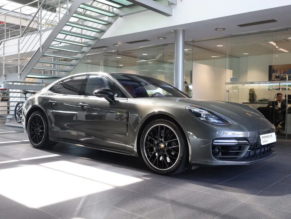 Zdjęcie: 2021 Porsche Panamera