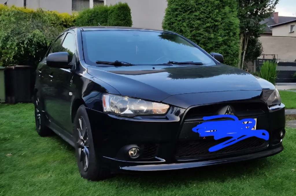 Zdjęcie: 2010 Mitsubishi Lancer