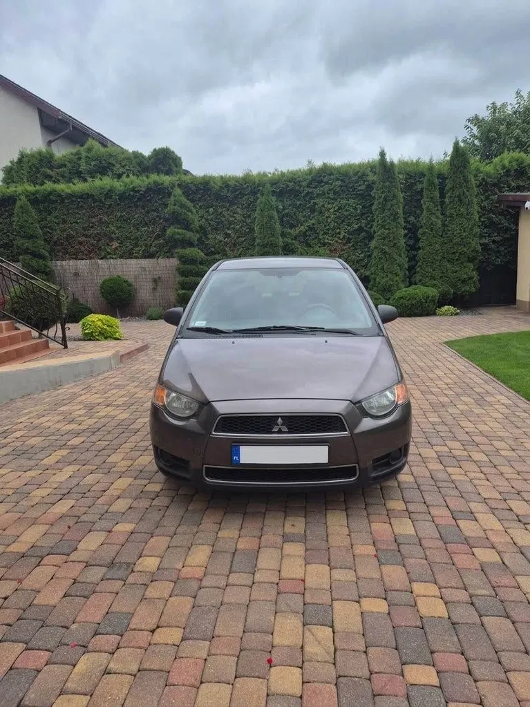 Zdjęcie: 2011 Mitsubishi Colt