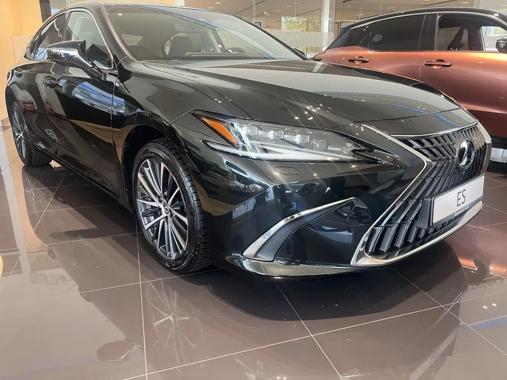 Zdjęcie: 2025 Lexus ES