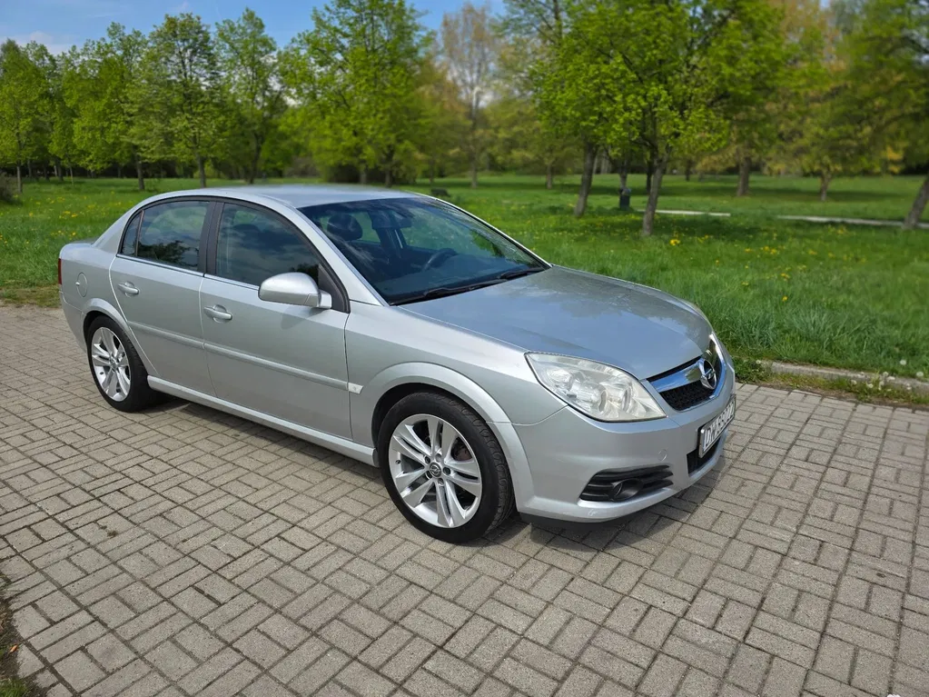 Zdjęcie: 2008 Opel Vectra