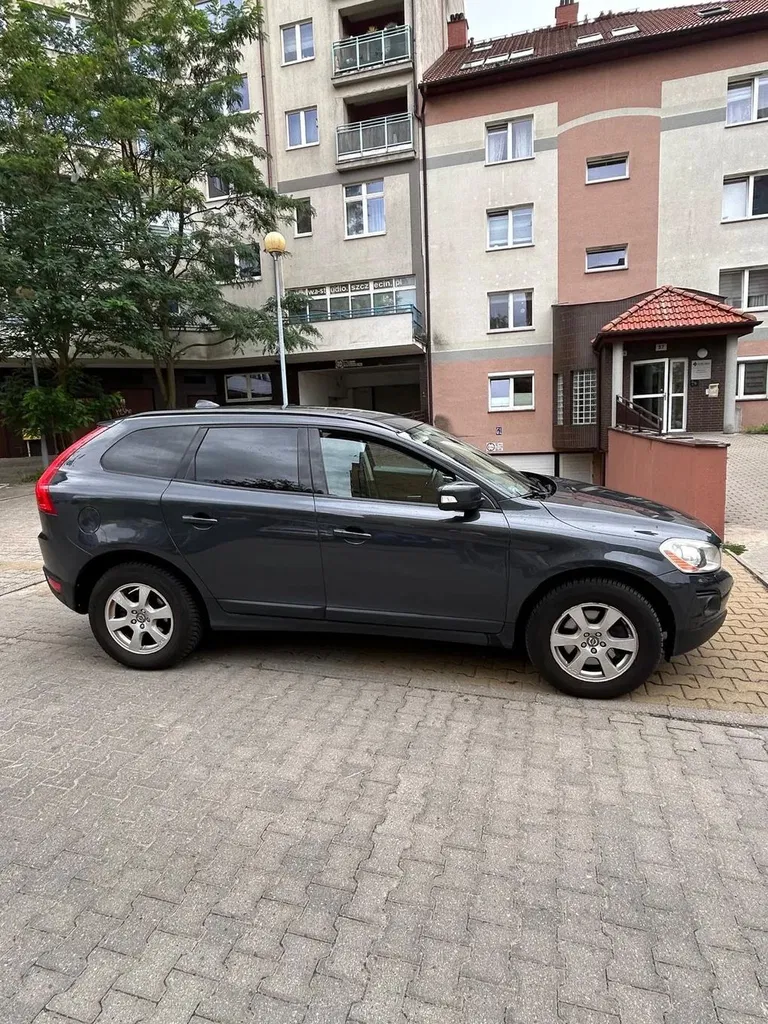 Zdjęcie: 2010 Volvo XC 60