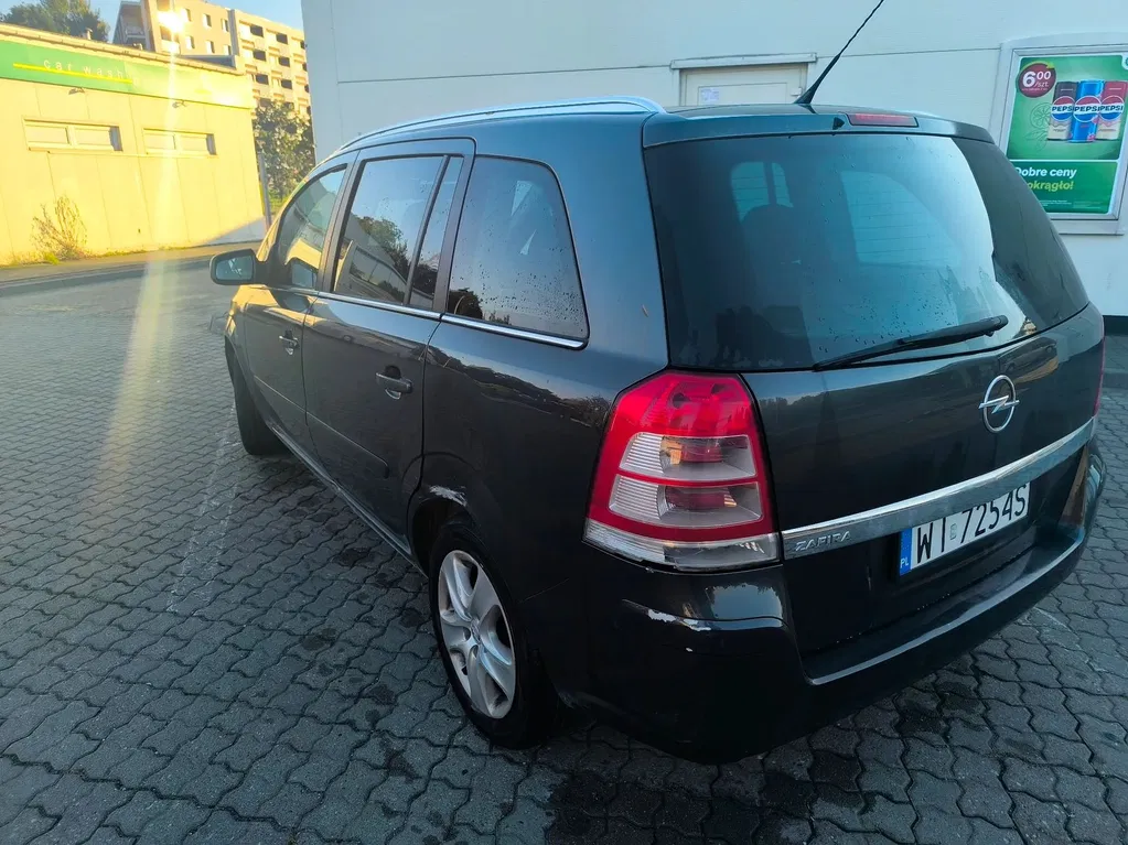 Zdjęcie: 2012 Opel Zafira