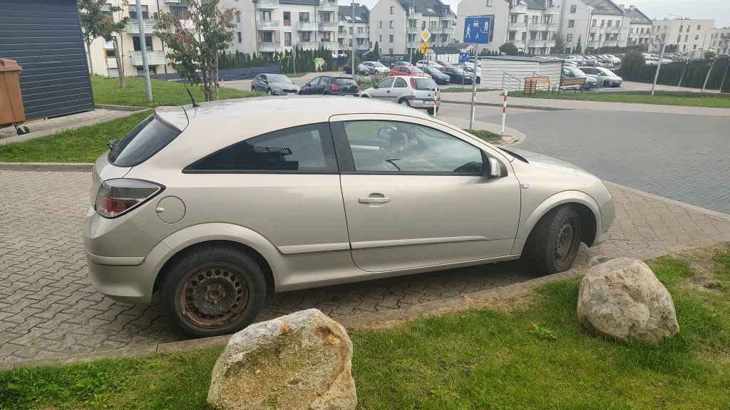 Zdjęcie: 2008 Opel Astra