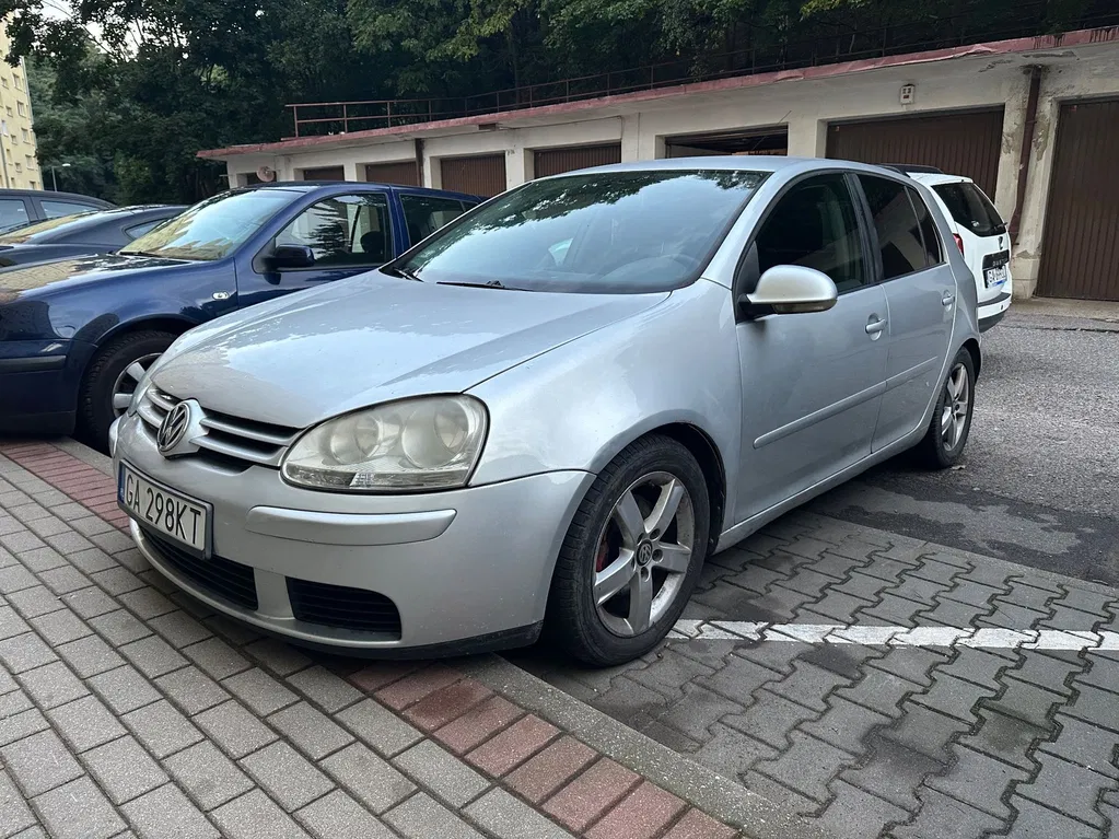 Zdjęcie: 2004 Volkswagen Golf
