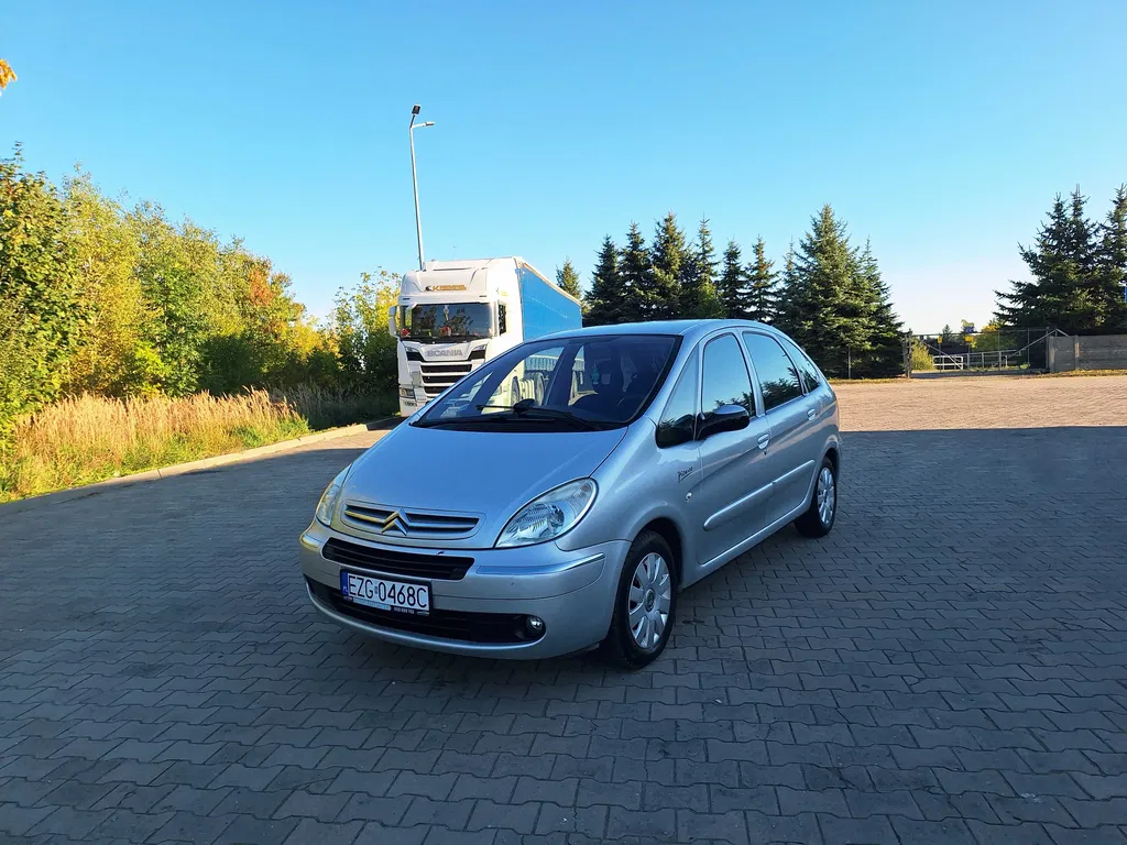 Zdjęcie: 2006 Citroen Xsara Picasso