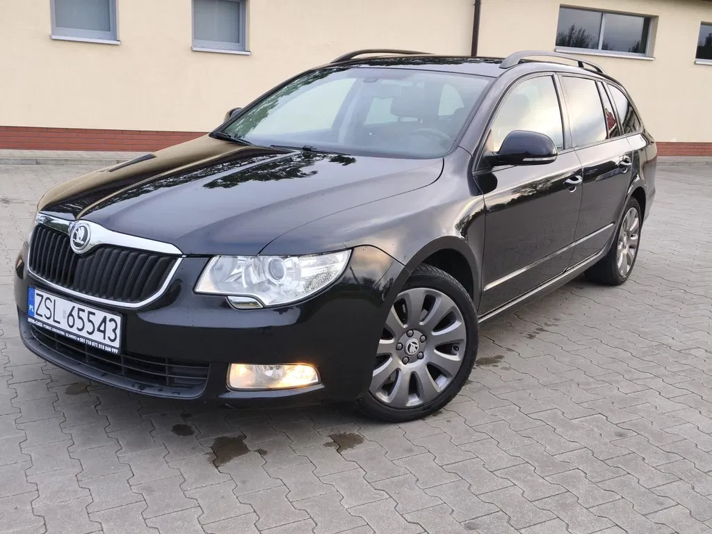 Zdjęcie: 2010 Skoda Superb
